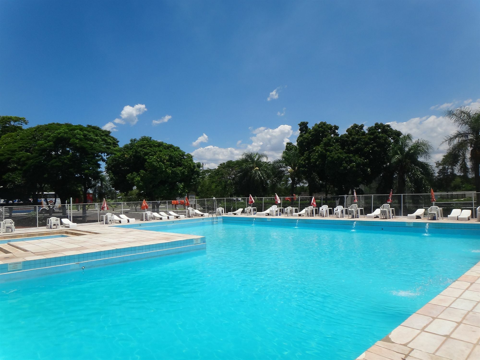Dom Pedro I Palace Hotel Фос ду Игуасу Екстериор снимка